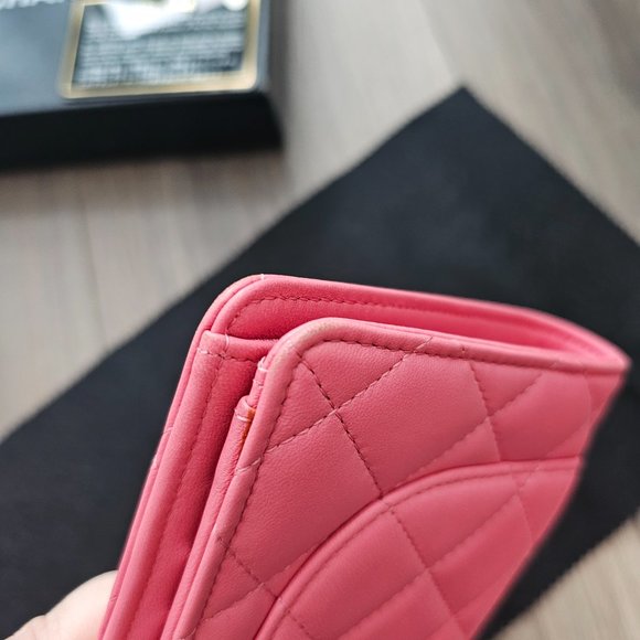 CHANEL Pink Quilted Wallet - Picture 9 of 11